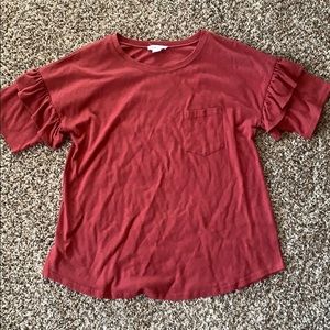 Red ruffle sleeve pocket tee